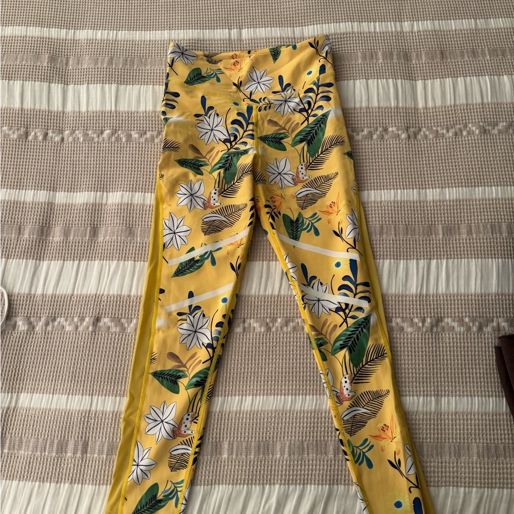 ZYIA Yellow Floral Leggings